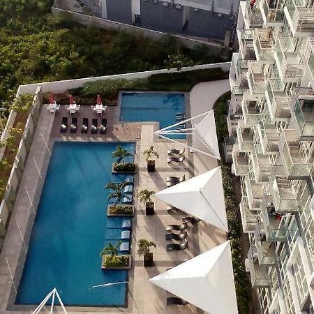 One Pacific Residence Condominium Tower C-16N Мактан Экстерьер фото